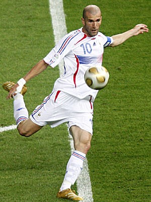 09_zinedine_zidane_dpa_300